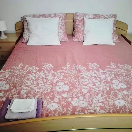 Kata Apartment Fažana